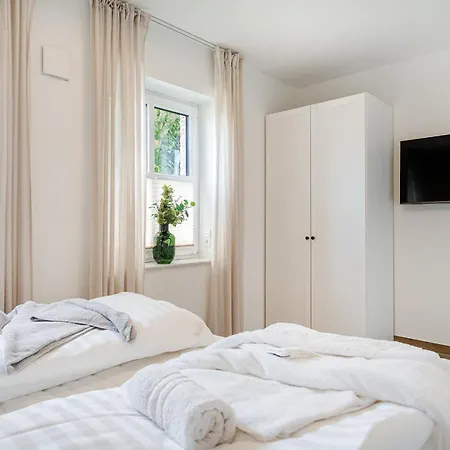 Vista 4, Hochwertige Im Erdgeschoss Mit Garten, Hund Willkommen! Apartment *